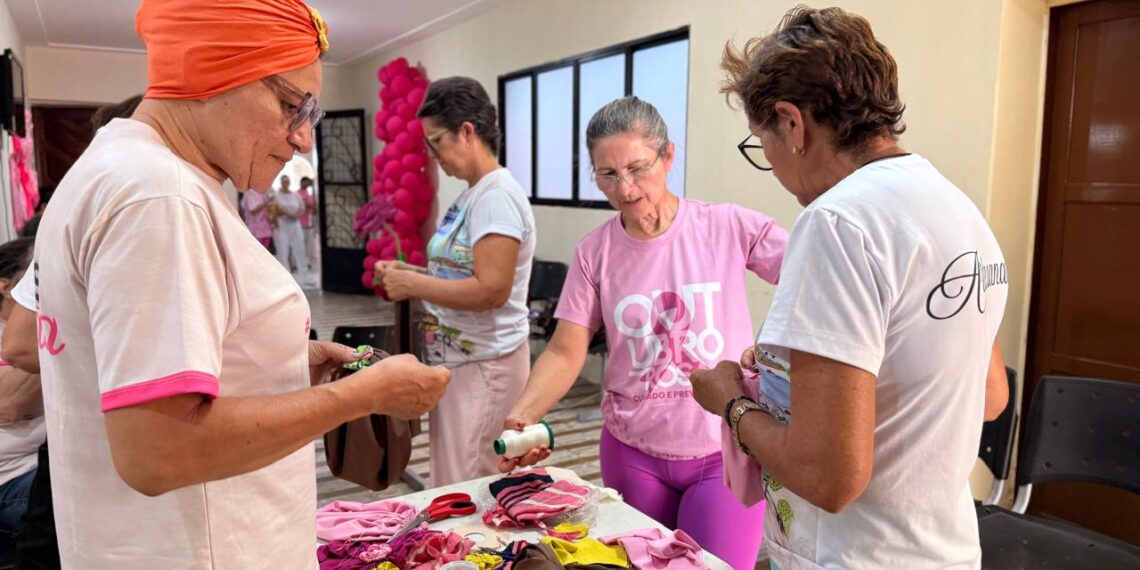 Prefeitura de Pau dos Ferros promove oficina de lenços e turbantes para mulheres em tratamento contra o câncer